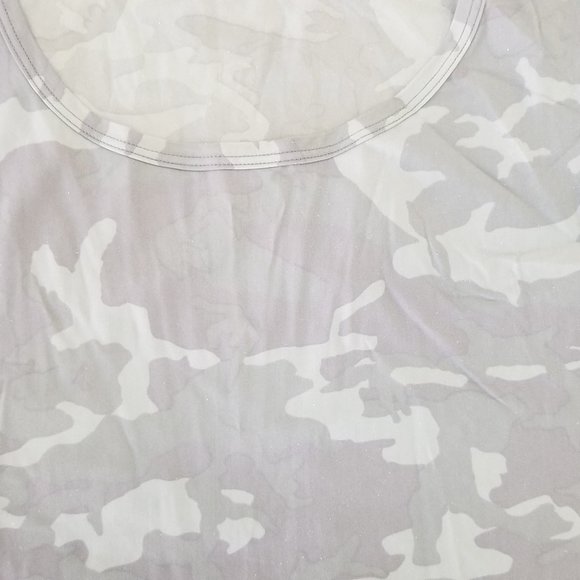 Lululemon Outrun the Heat Short Sleeve Incognito Camo Multi Gator Green 10 EUC - Picture 3 of 10